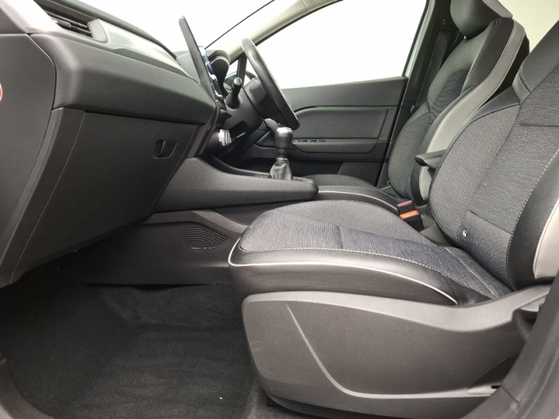 Used Renault Captur 2020 for sale - 76420874: Photo 5