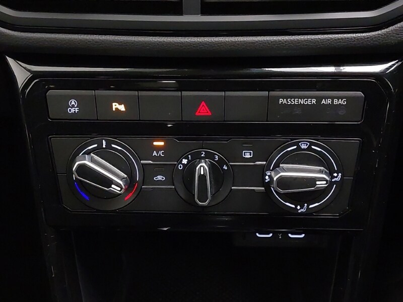 Used Volkswagen T-Cross 2024 for sale - 76058669: Photo 16