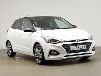 Used Hyundai i20 2019 for sale - 77690049: Photo