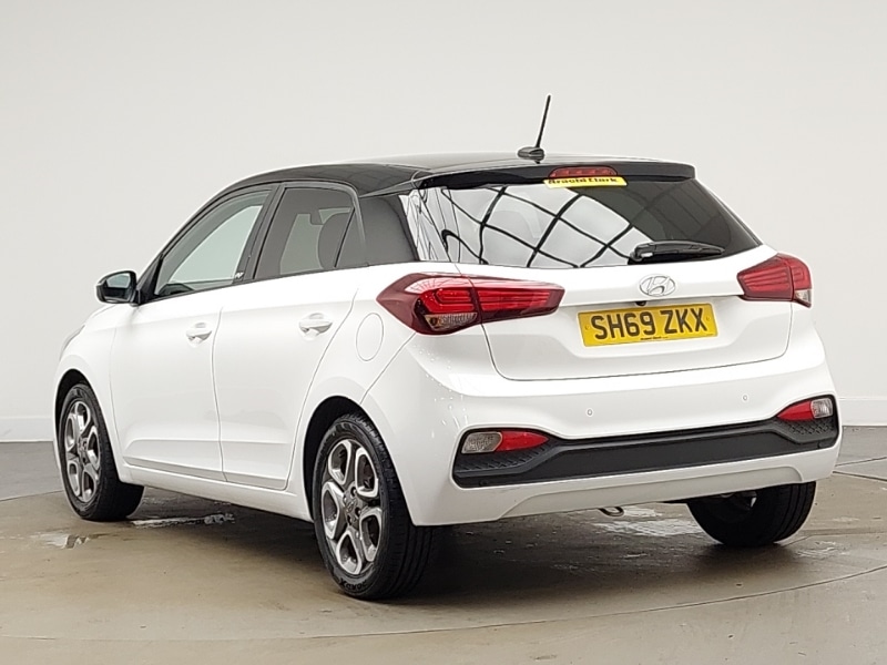 Used Hyundai i20 2019 for sale - 77690049: Photo 3