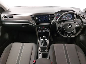 Used Volkswagen T-Roc 2019 for sale - 79087118: Photo