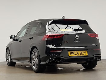 Used Volkswagen Golf 2024 for sale - 75731823: Photo