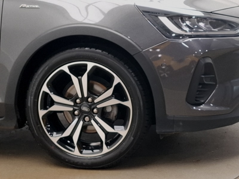 Used Ford Focus 2023 for sale - 76540497: Photo 9