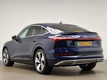 Used Audi e-tron 2022 for sale - 77352896: Photo
