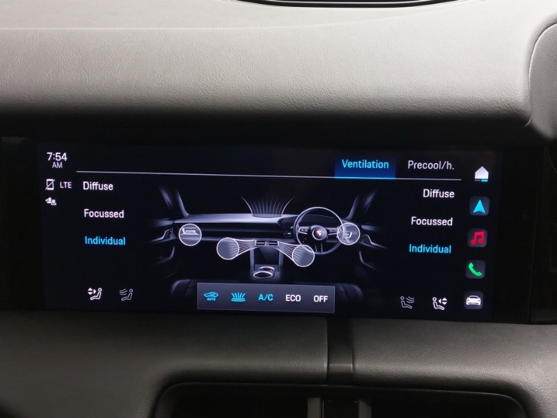 Used Porsche Taycan 2022 for sale - 76579272: Photo 18