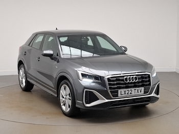 Audi - Q2