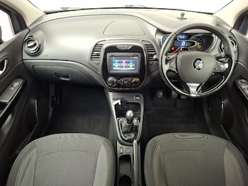 Used Renault Captur 2016 for sale - 79343383: Photo
