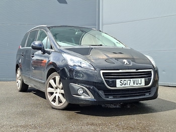 Used Peugeot 5008 2017 for sale - 78634253: Photo
