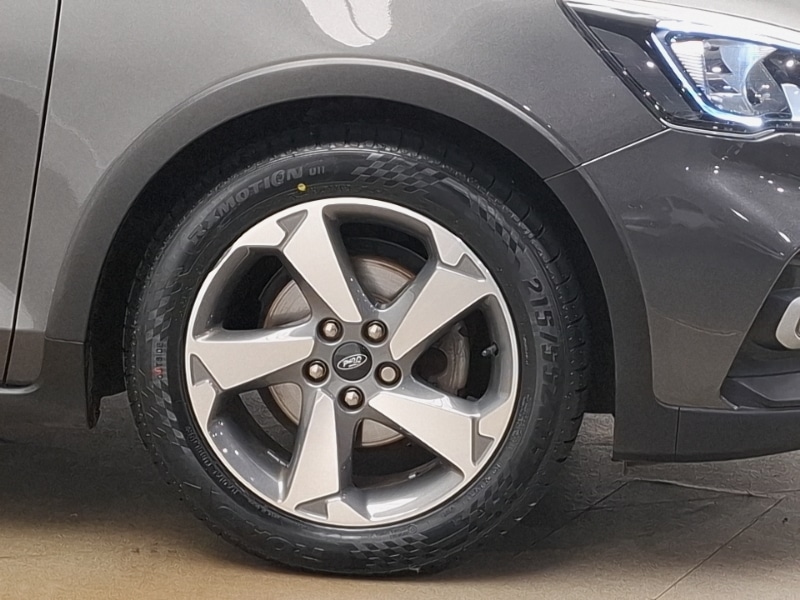 Used Ford Focus 2021 for sale - 76183429: Photo 9