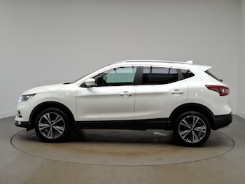 Used Nissan Qashqai 2017 for sale - 76144784: Photo