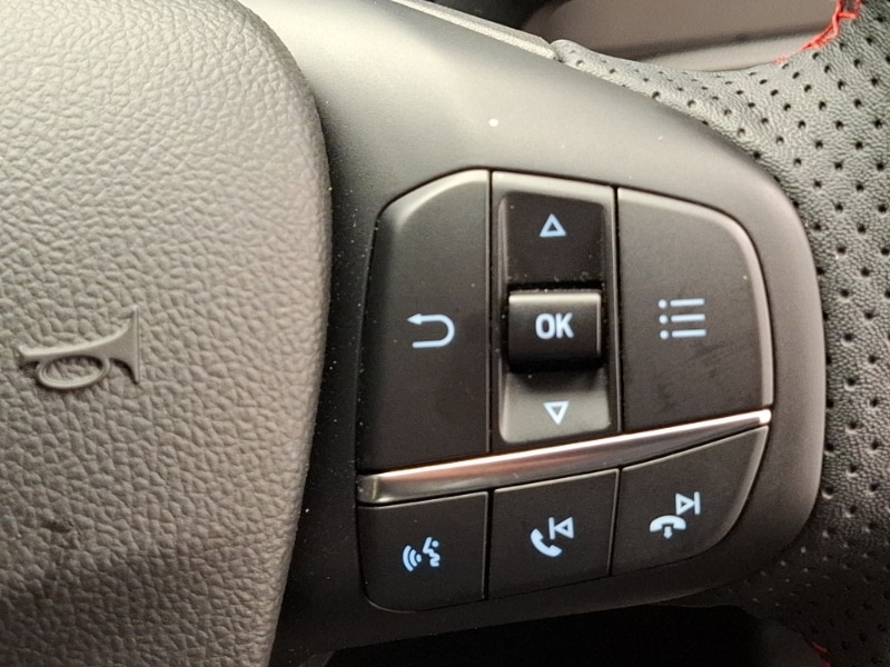 Used Ford Focus 2023 for sale - 78113682: Photo 19