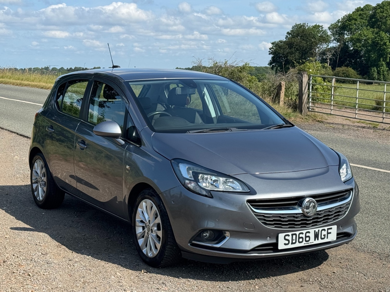Used Vauxhall Corsa 2016 for sale - 77236157: Photo 3