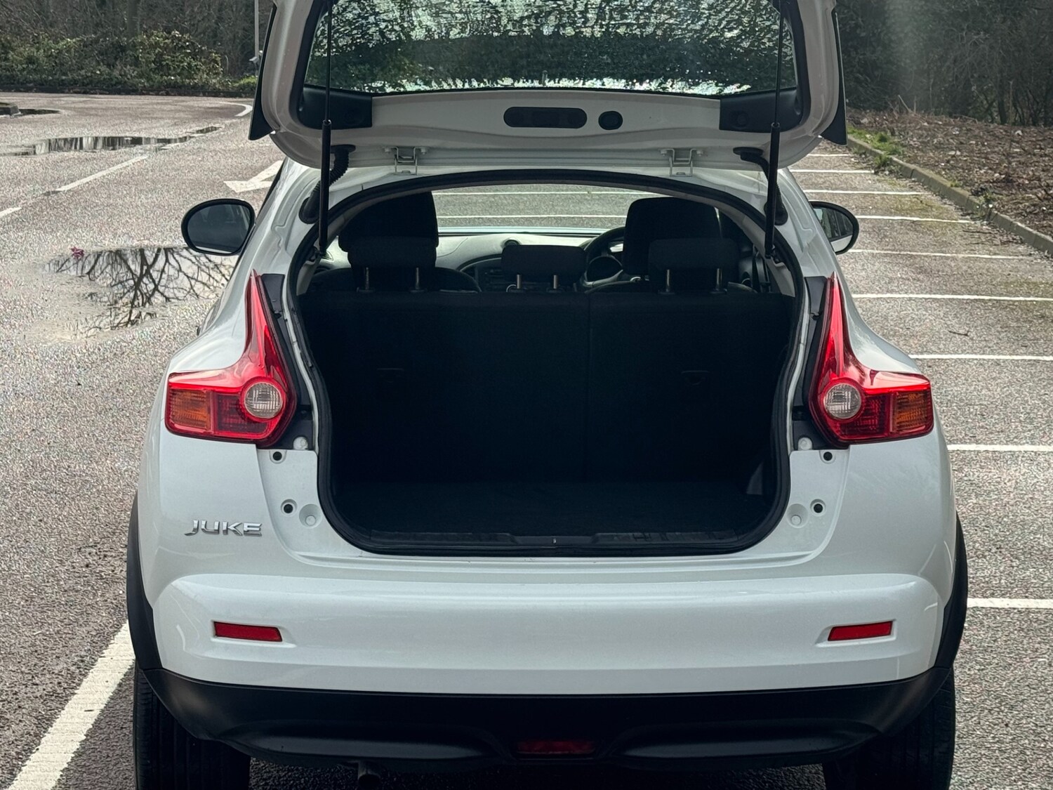 Used Nissan Juke 2011 for sale - 77630043: Photo 17