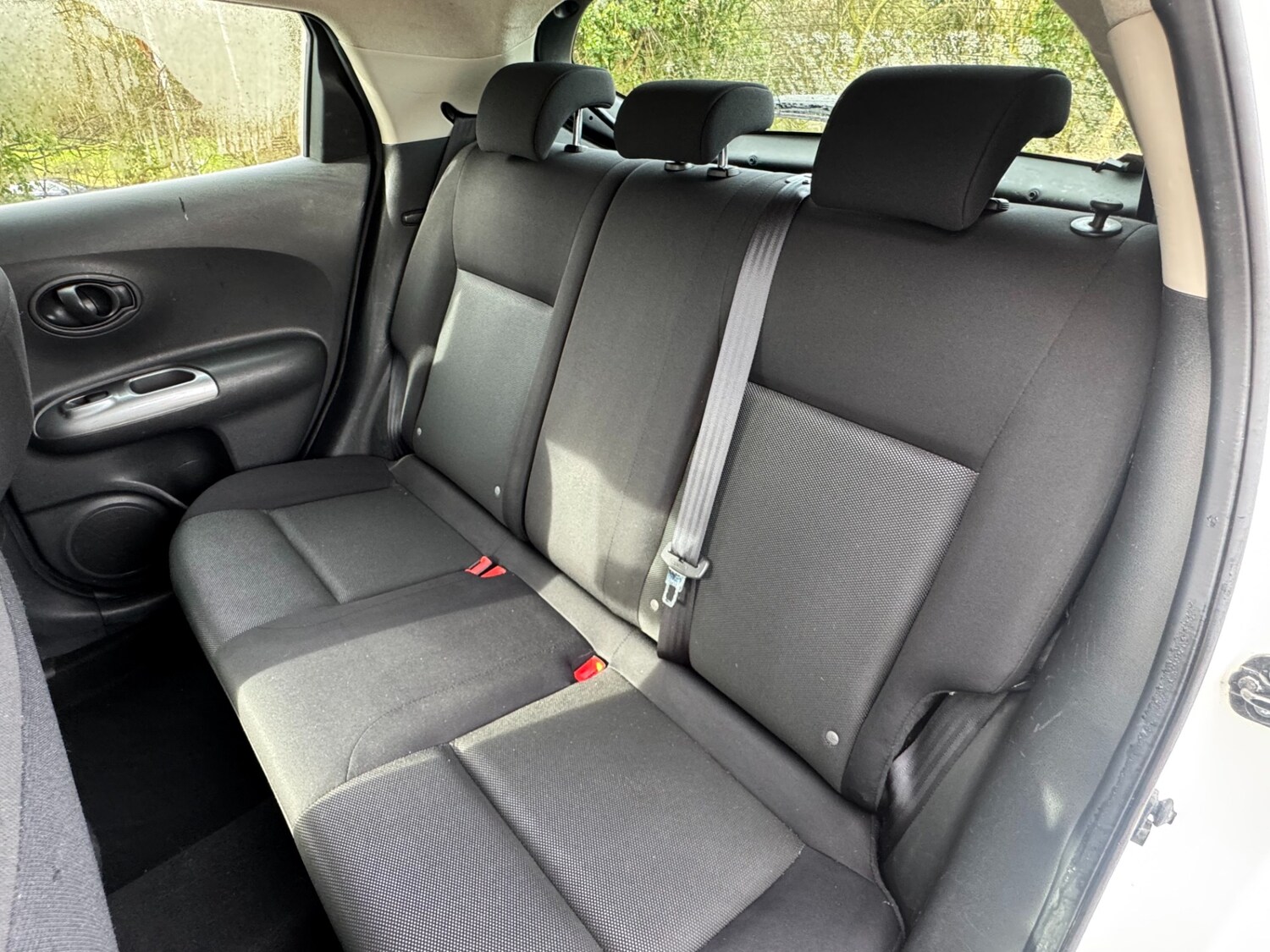 Used Nissan Juke 2011 for sale - 77630043: Photo 28