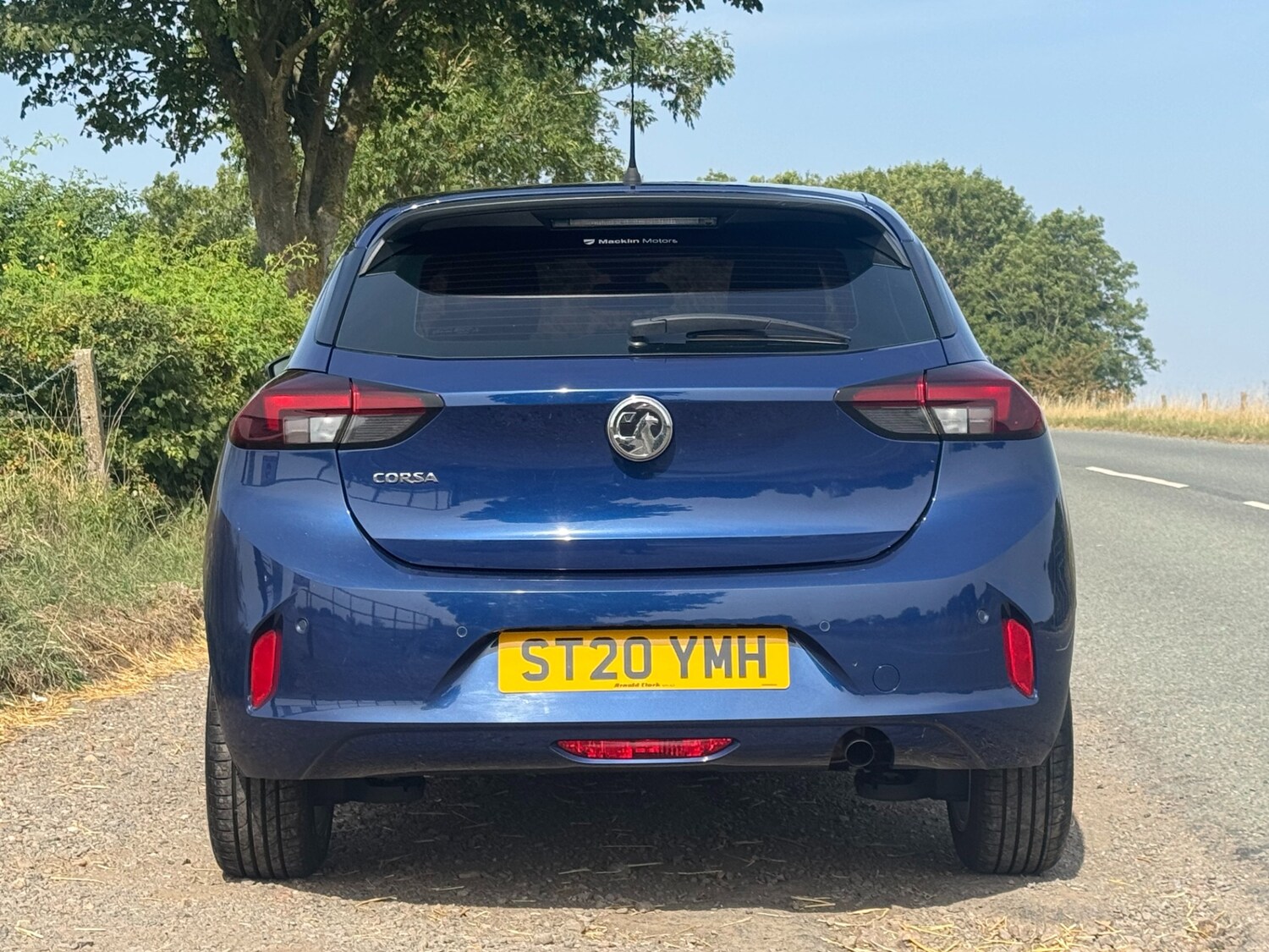 Vehicle 28