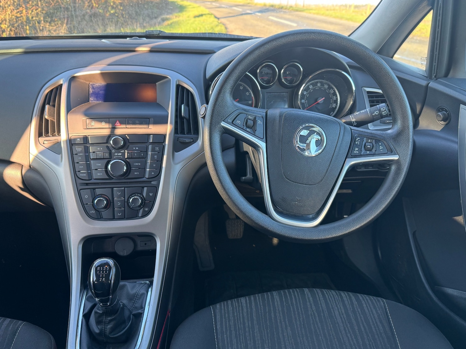 Used Vauxhall Astra 2010 for sale - 77262408: Photo 19