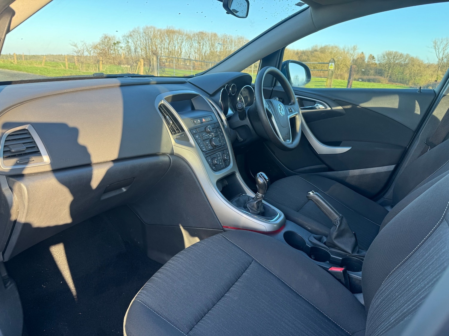 Used Vauxhall Astra 2010 for sale - 77262408: Photo 27