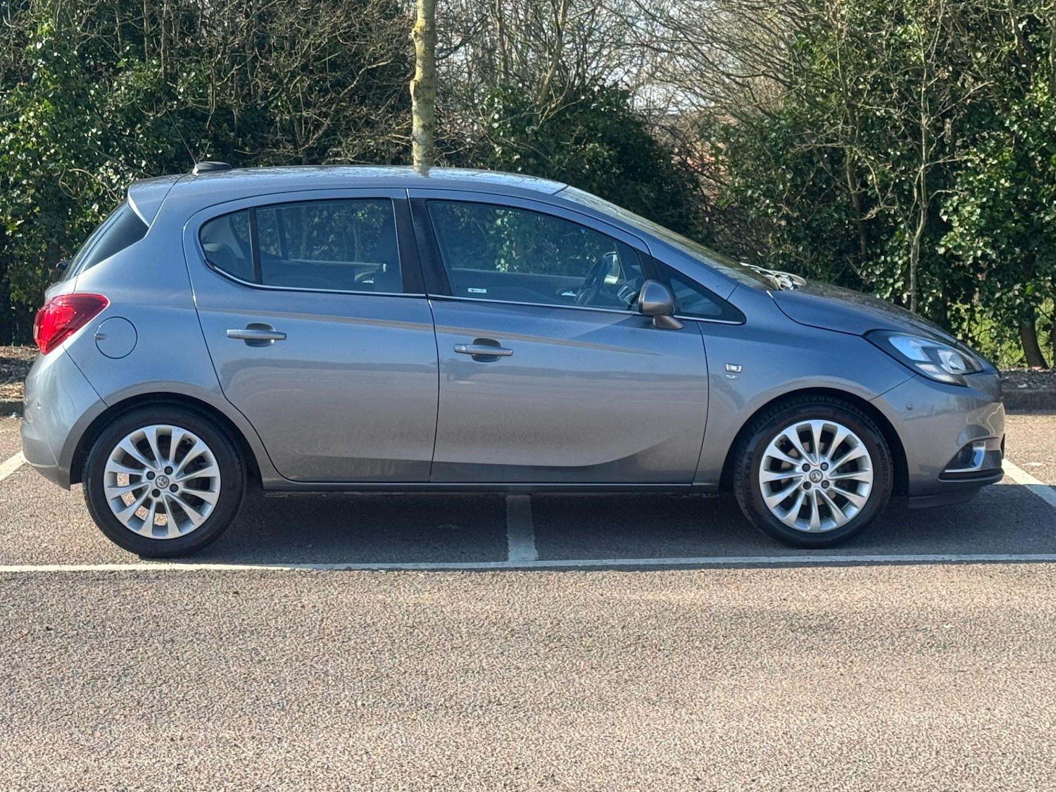 Used Vauxhall Corsa 2016 for sale - 77822530: Photo 8