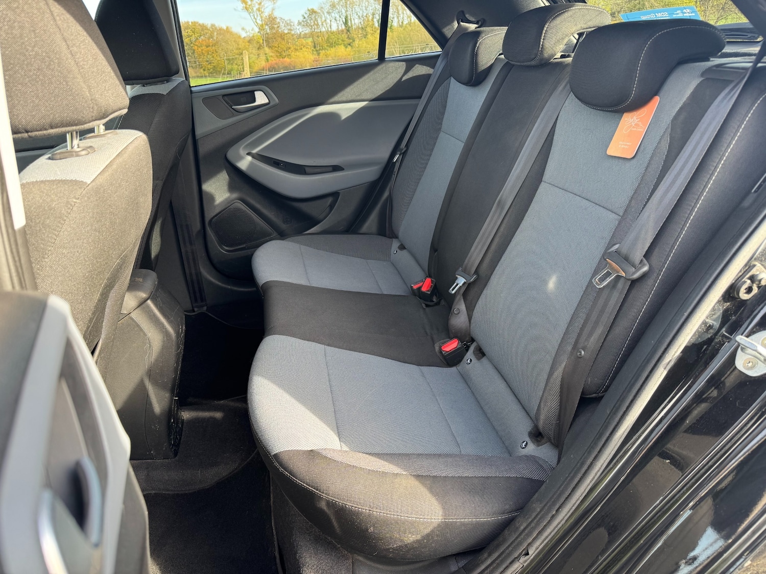 Used Hyundai i20 2015 for sale - 76418601: Photo 29