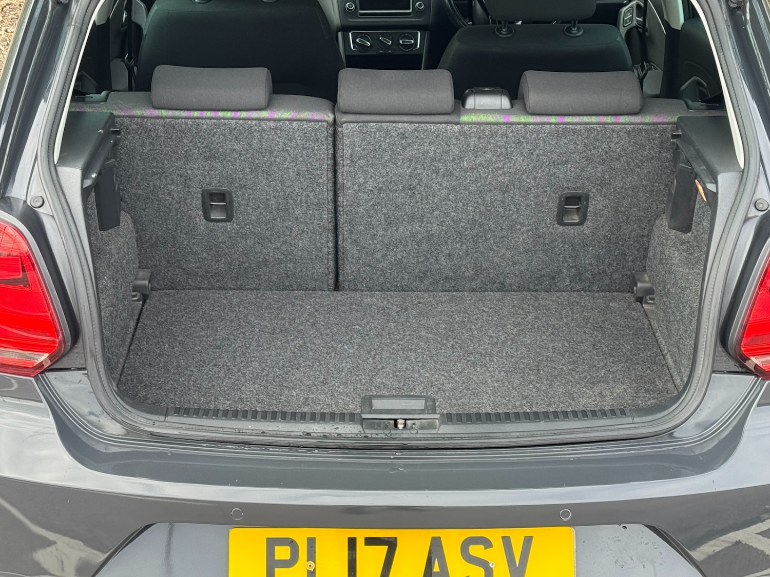 Used Volkswagen Polo 2017 for sale - 77732896: Photo 19