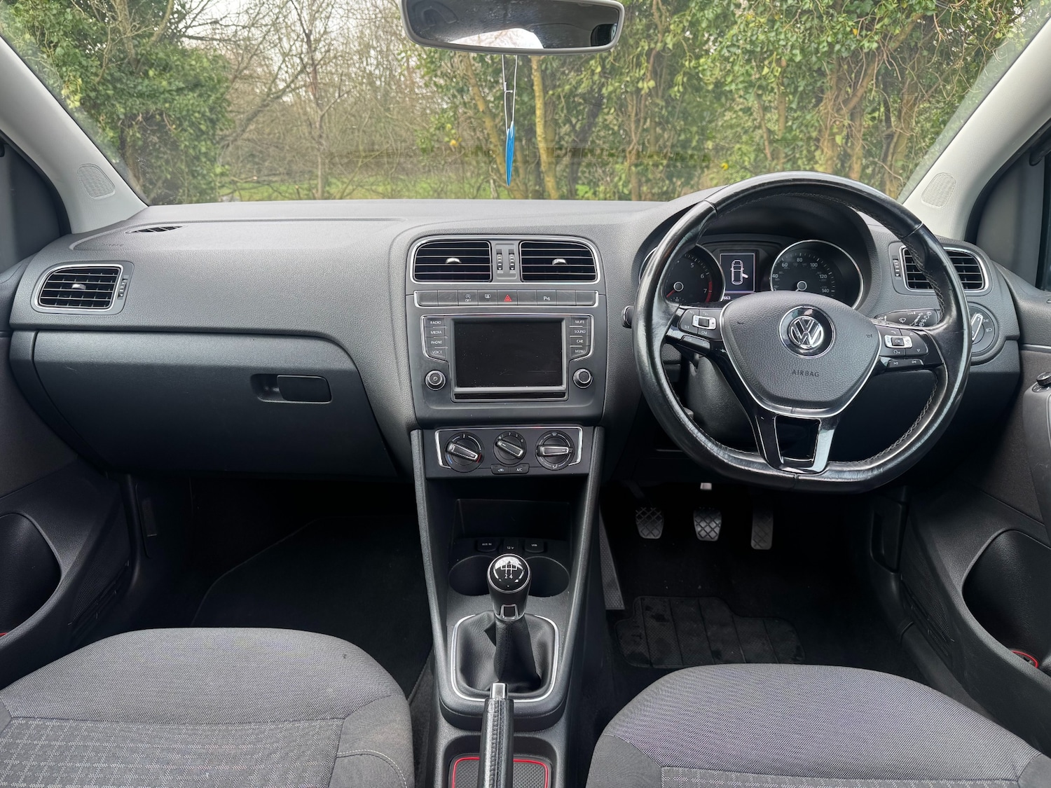 Used Volkswagen Polo 2017 for sale - 77732896: Photo 20