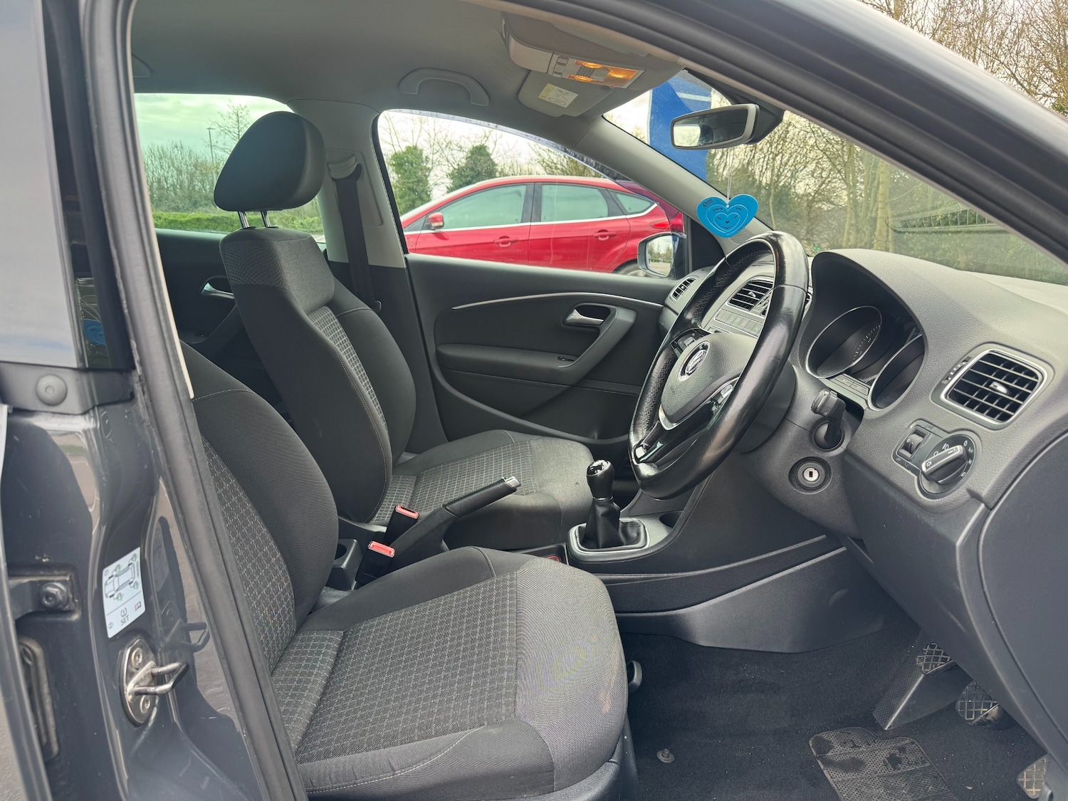 Used Volkswagen Polo 2017 for sale - 77732896: Photo 25