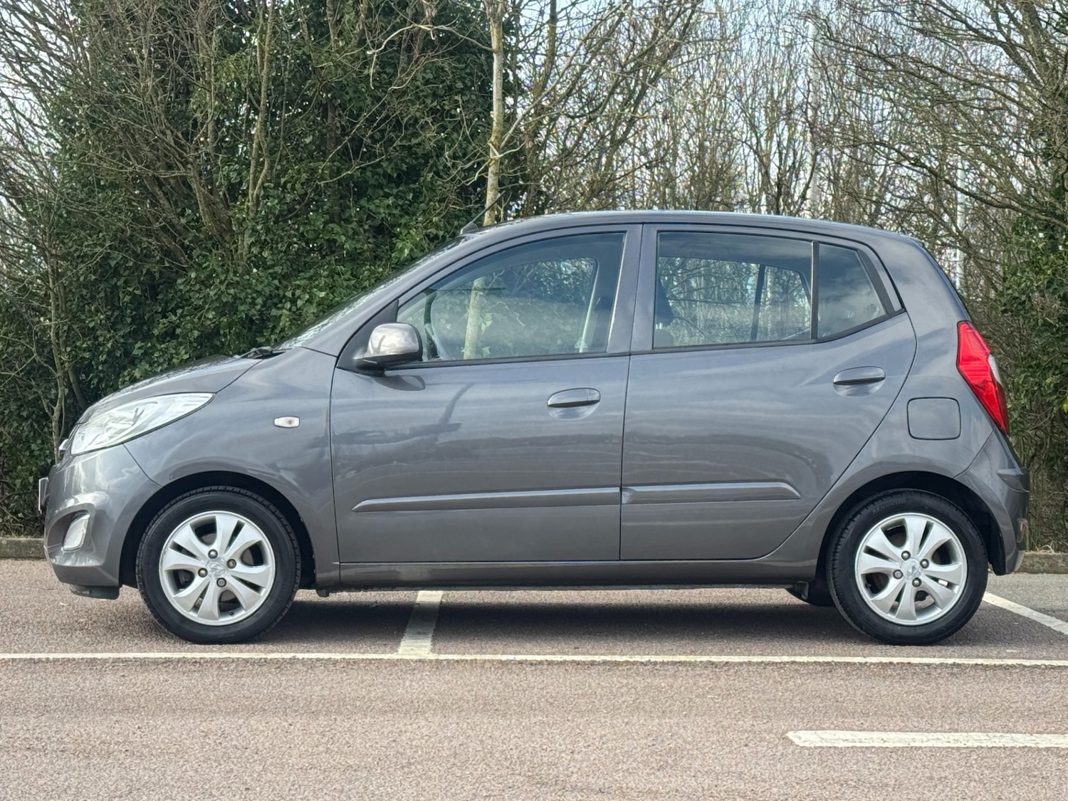 Used Hyundai i10 2012 for sale - 77662671: Photo 12