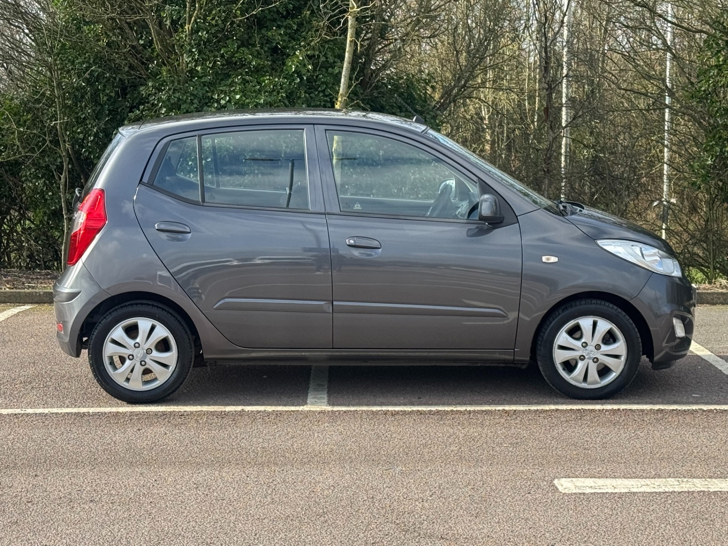 Used Hyundai i10 2012 for sale - 77662671: Photo 8