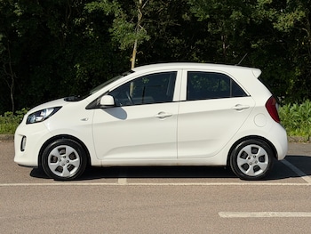 Used Kia Picanto 2015 for sale - 79303234: Photo