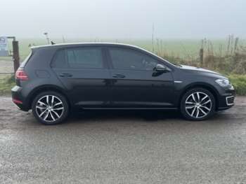 Used Volkswagen Golf 2020 for sale - 74456452: Photo
