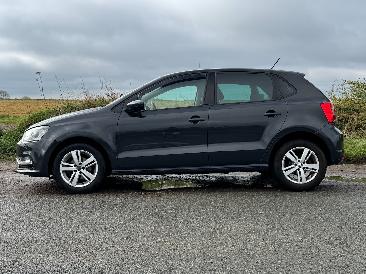 Used Volkswagen Polo 2017 for sale - 77187261: Photo 16
