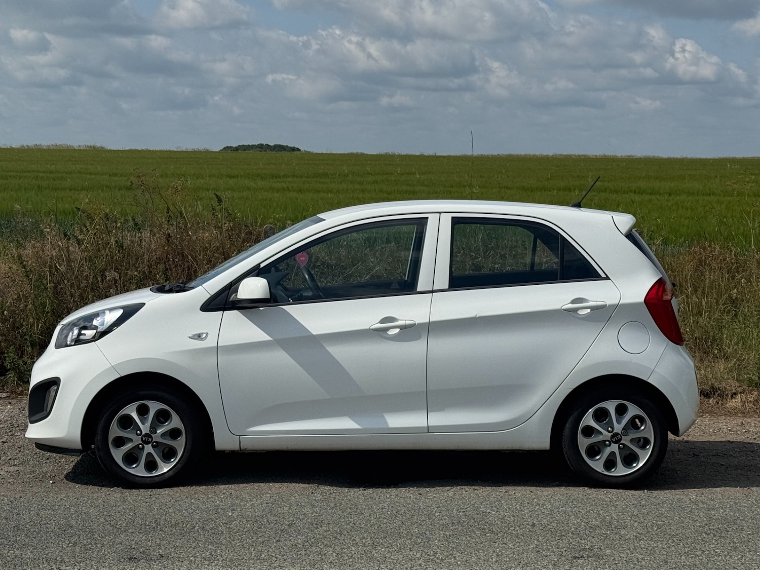 Used Kia Picanto 2014 for sale - 77303934: Photo 8