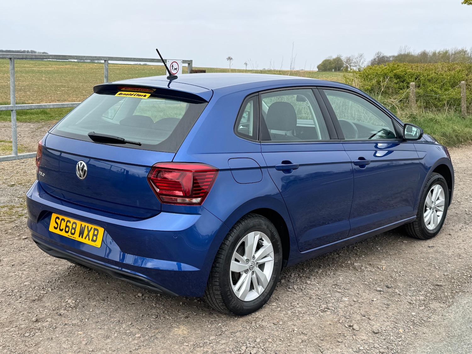 Used Volkswagen Polo 2019 for sale - 76924174: Photo 5