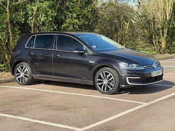 Used Volkswagen Golf 2020 for sale - 77878391: Photo