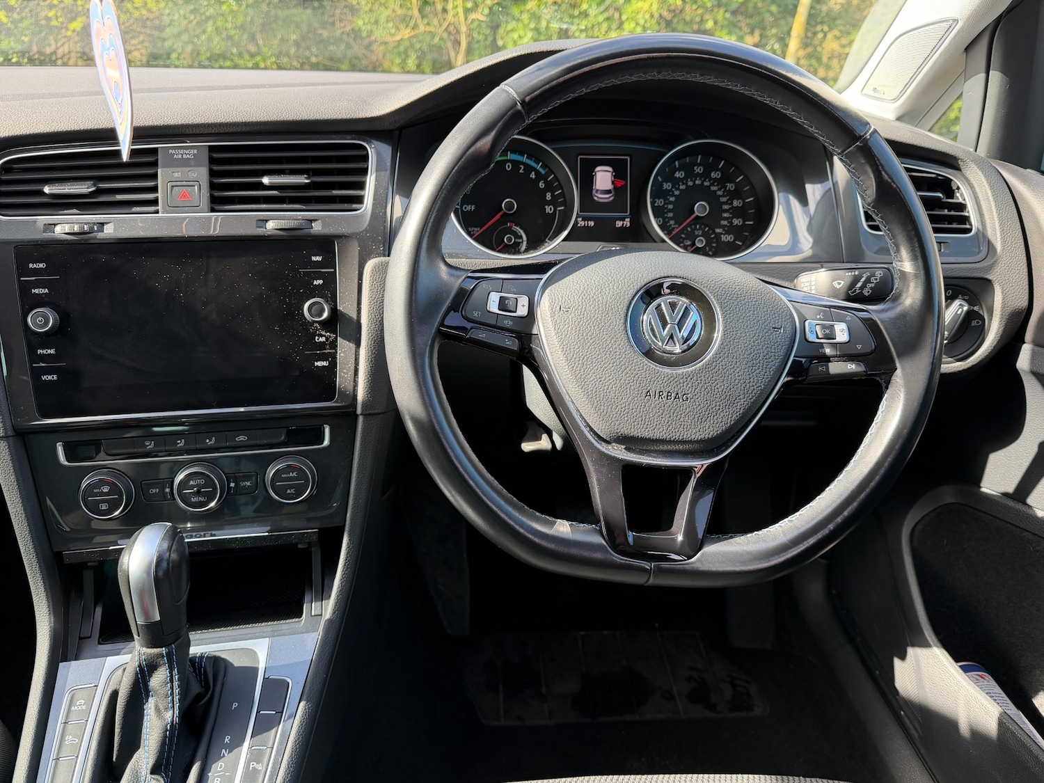 Used Volkswagen Golf 2020 for sale - 77878391: Photo 21