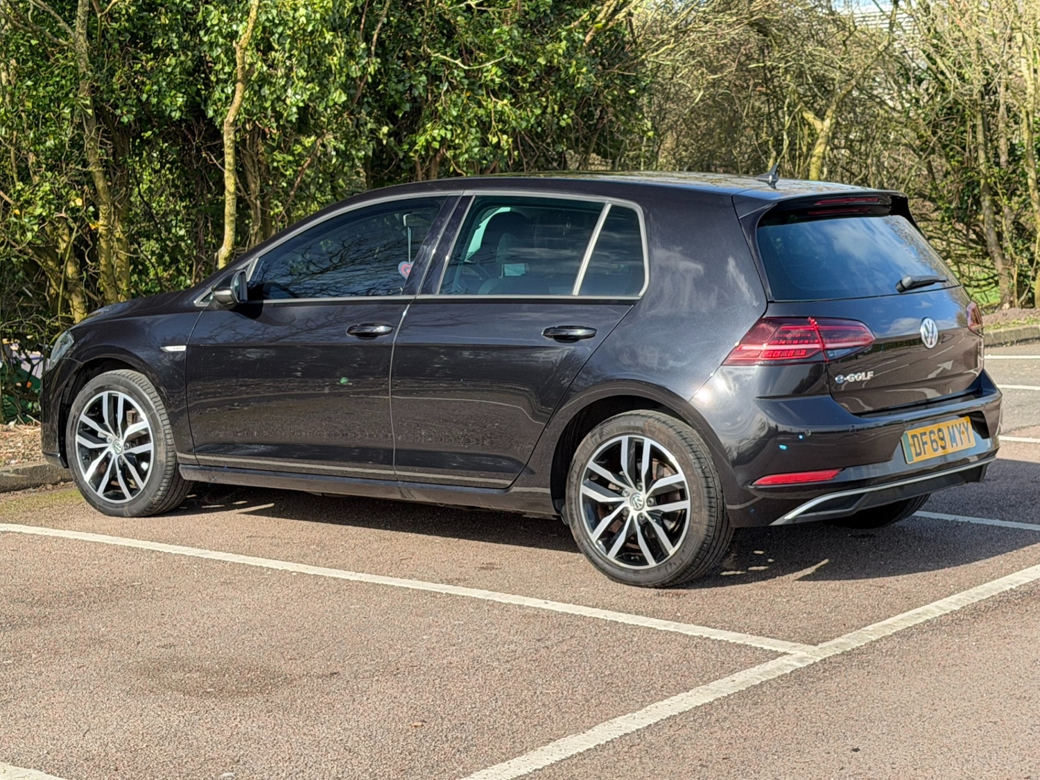 Used Volkswagen Golf 2020 for sale - 77878391: Photo 5