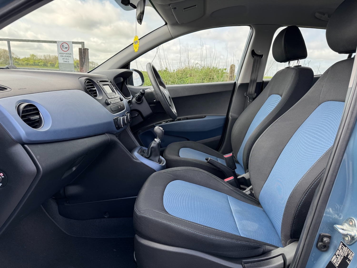 Used Hyundai i10 2015 for sale - 77236971: Photo 24