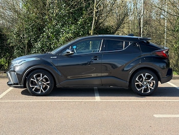 Used Toyota C-HR 2020 for sale - 79537497: Photo
