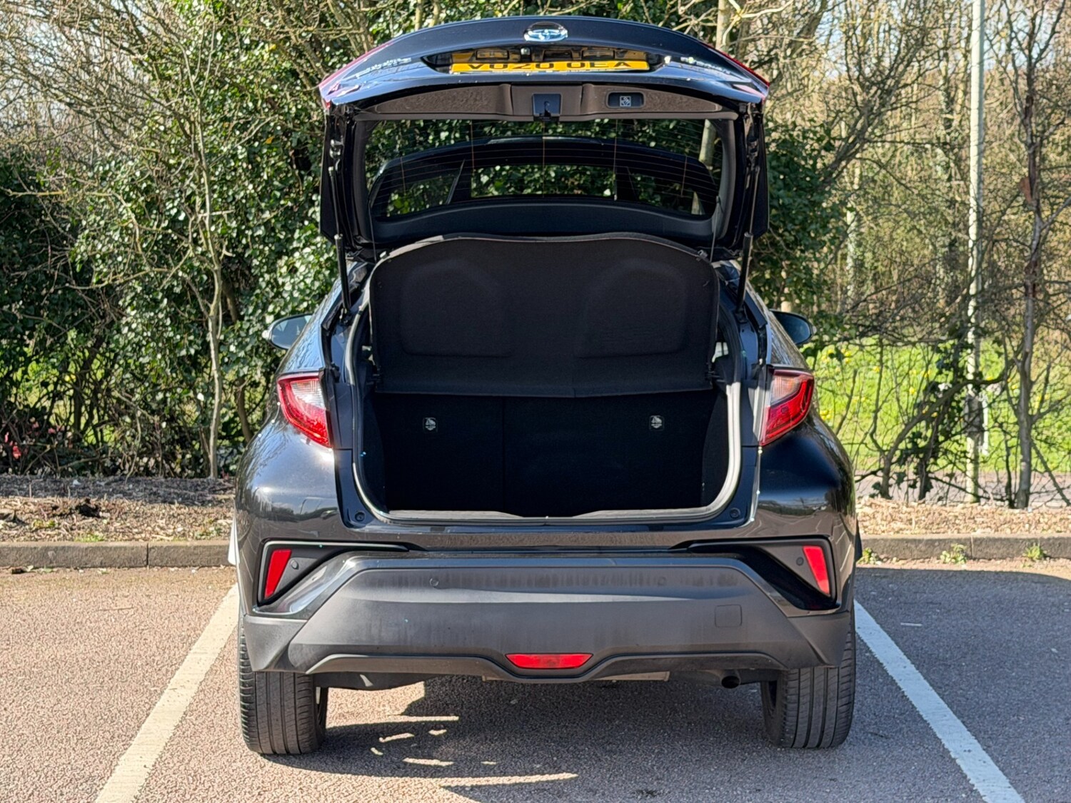 Used Toyota C-HR 2020 for sale - 77889158: Photo 17