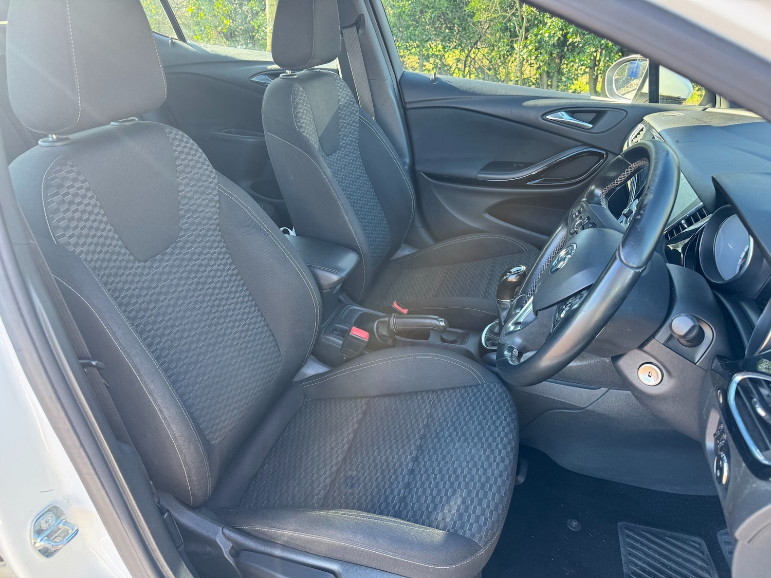 Used Vauxhall Astra 2017 for sale - 77556898: Photo 23