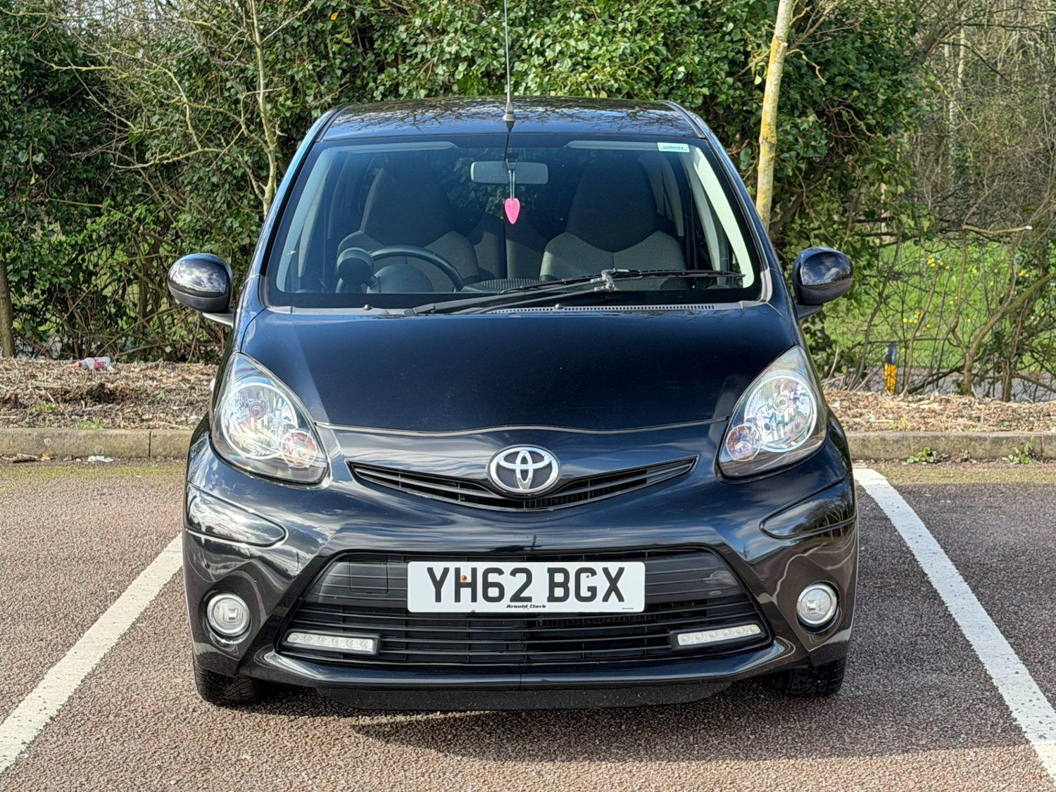 Used Toyota AYGO 2012 for sale - 77837236: Photo 2