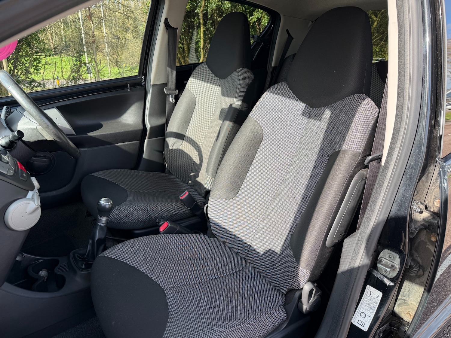 Used Toyota AYGO 2012 for sale - 77837236: Photo 23