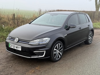 2020 (69) - 99kW e-Golf 35kWh 5dr Auto