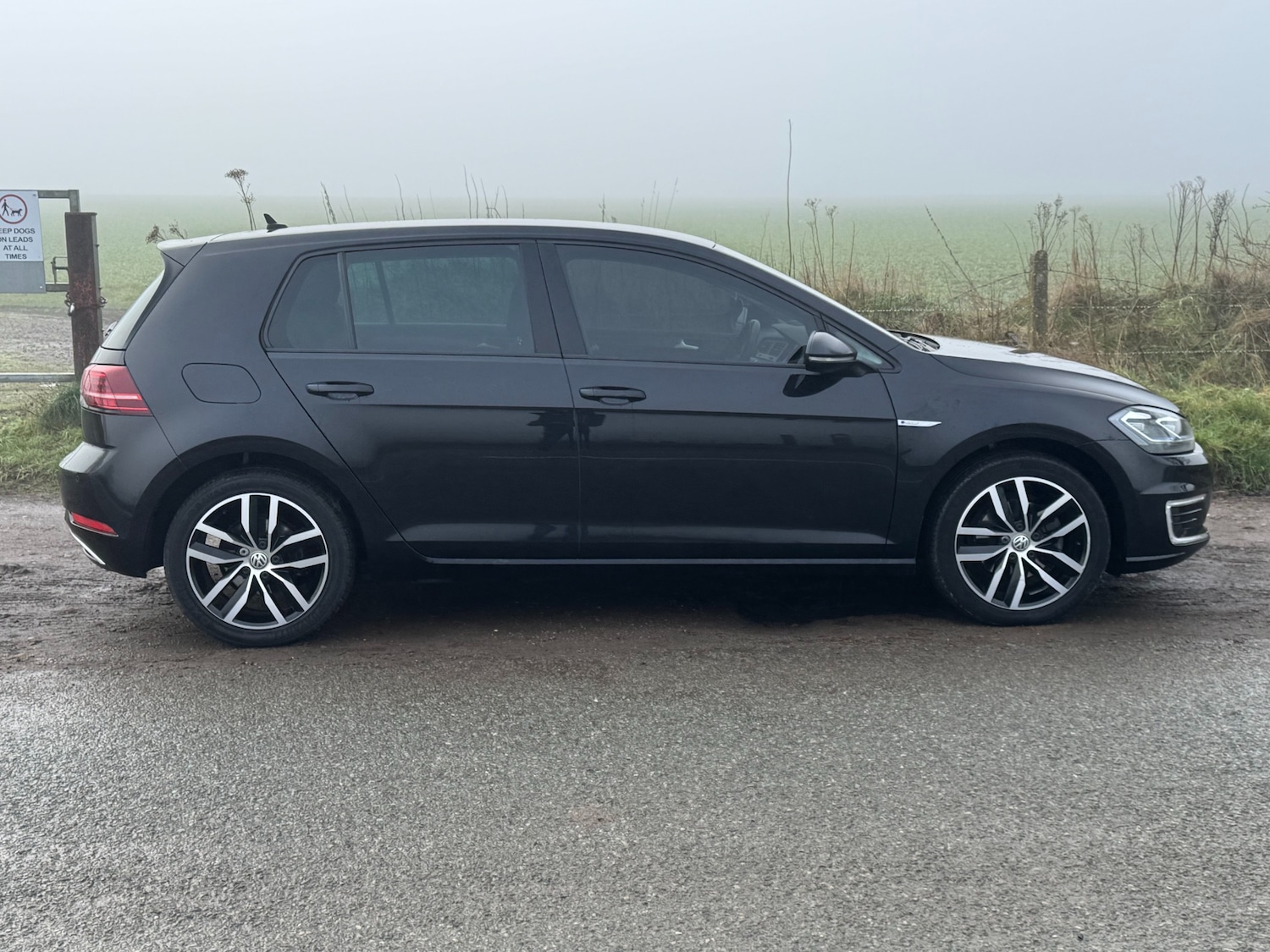 Used Volkswagen Golf 2020 for sale - 76924163: Photo 4