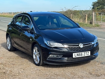 Used Vauxhall Astra 2016 for sale - 76091928: Photo