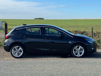 Used Vauxhall Astra 2016 for sale - 76091928: Photo