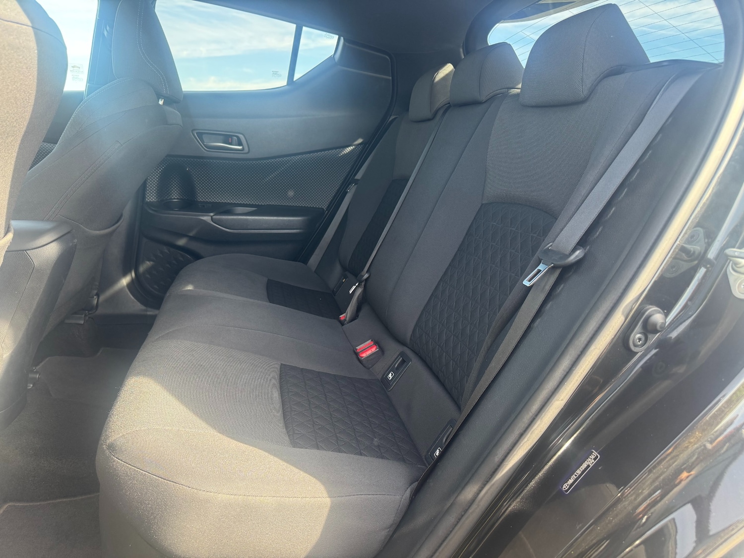 Used Toyota C-HR 2020 for sale - 77475650: Photo 29