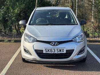 Used Hyundai i20 2013 for sale - 77475726: Photo