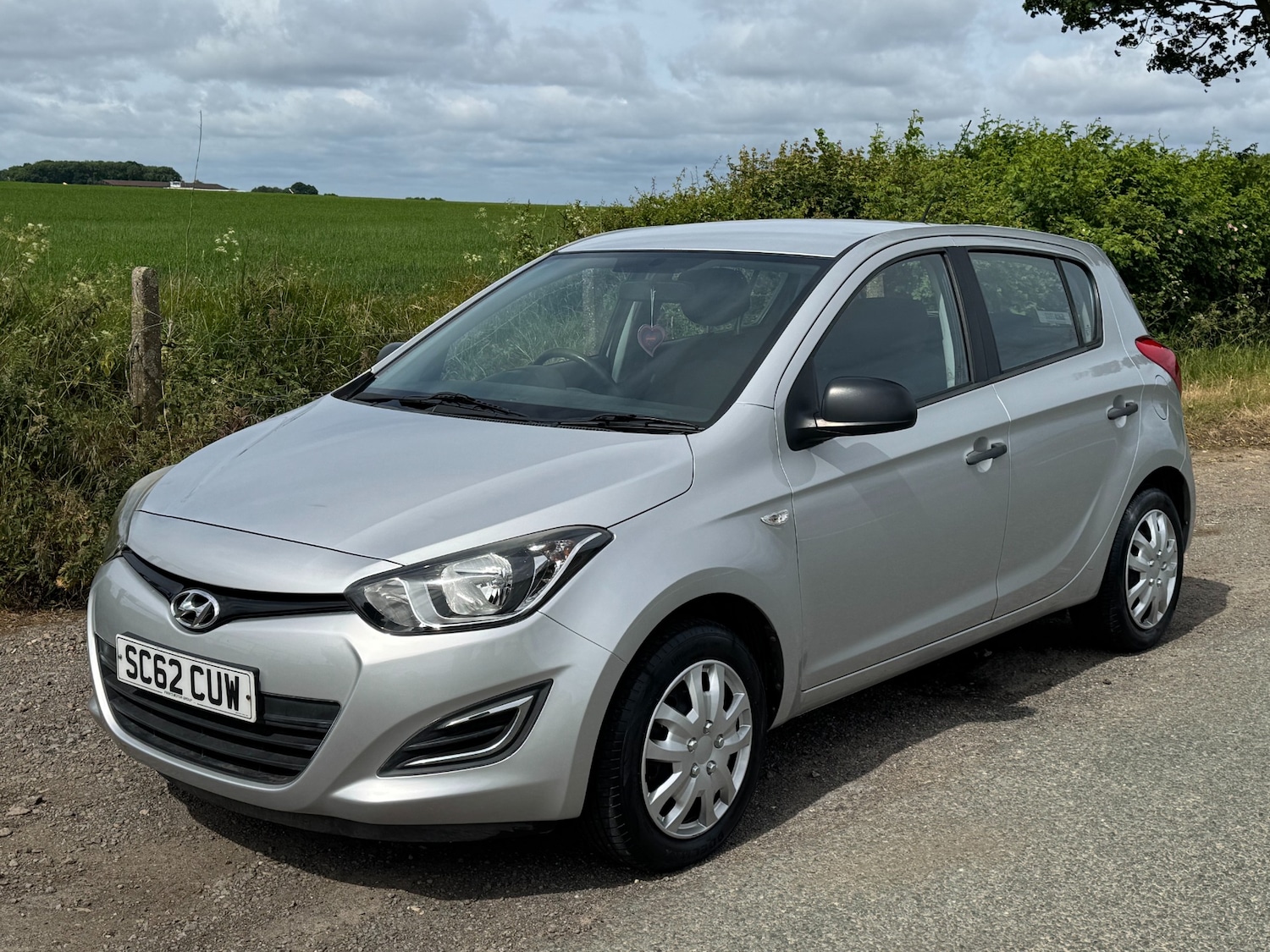 Used Hyundai i20 2013 for sale - 76921995: Photo 1