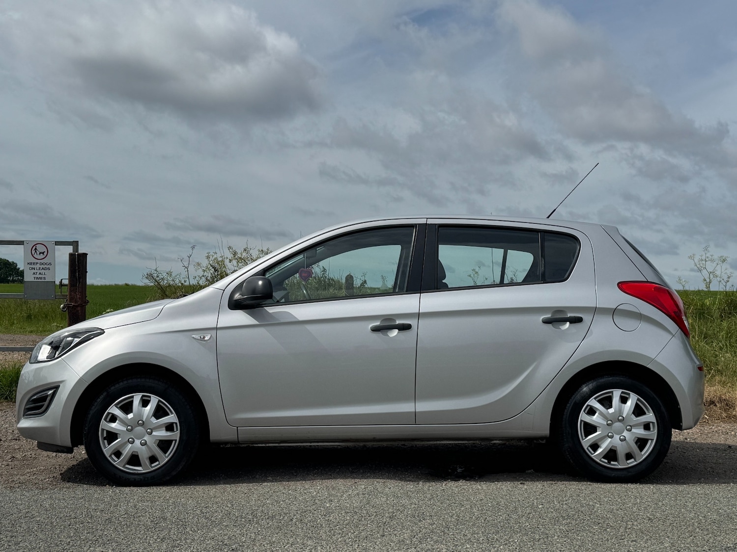 Used Hyundai i20 2013 for sale - 76921995: Photo 16